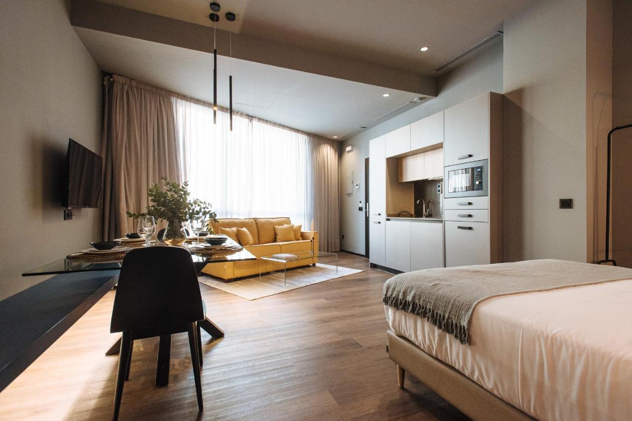 Muralla Sevilla Suites By Lola Екстер'єр фото